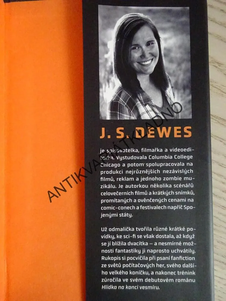 HLÍDKA NA KONCI VESMÍRU, J. S. DEWES, **an