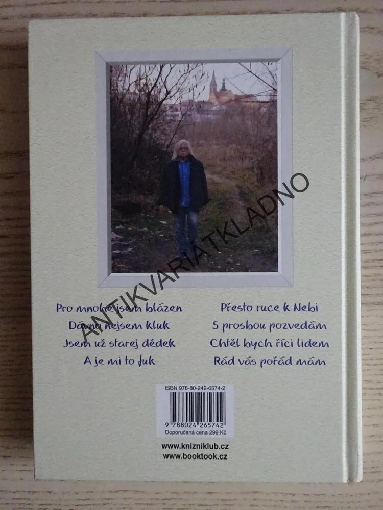 PUSA NA ŠPACÍR, JOSEF FOUSEK, **an