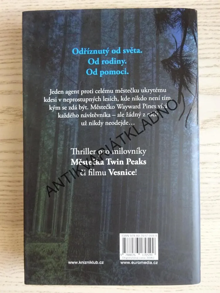 MĚSTEČKO PINES, BLAKE CROUGH, **an