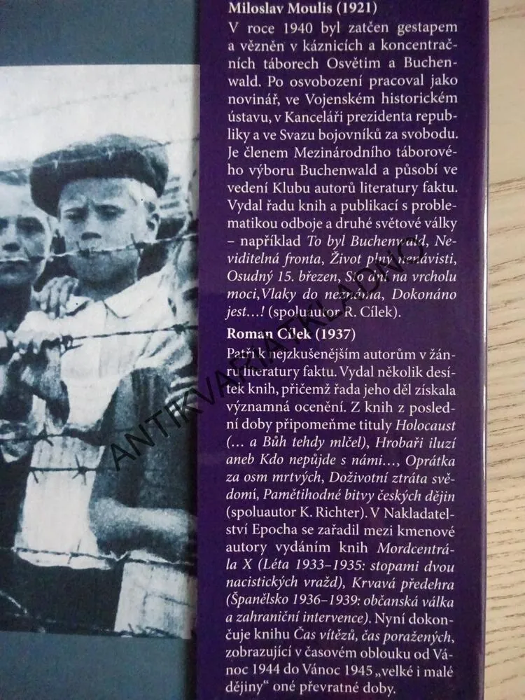 ZAPOMEŇTE, ŽE JSTE BYLI LIDMI, MILOSLAV MOULIS, ROMAN CÍLEK, **an