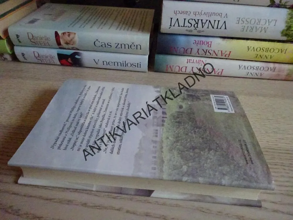 JAKO V POHÁDCE, DANIELLE STEEL, **an