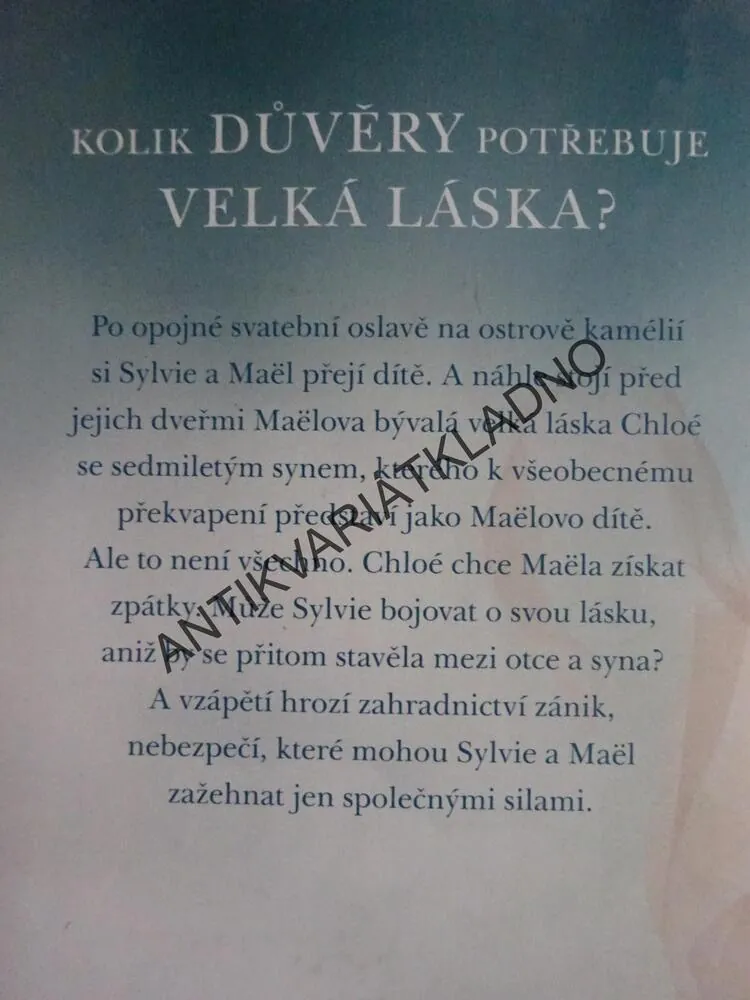 ŽENY Z OSTROVA KAMÉLIÍ, TABEA BACHOVÁ, **an