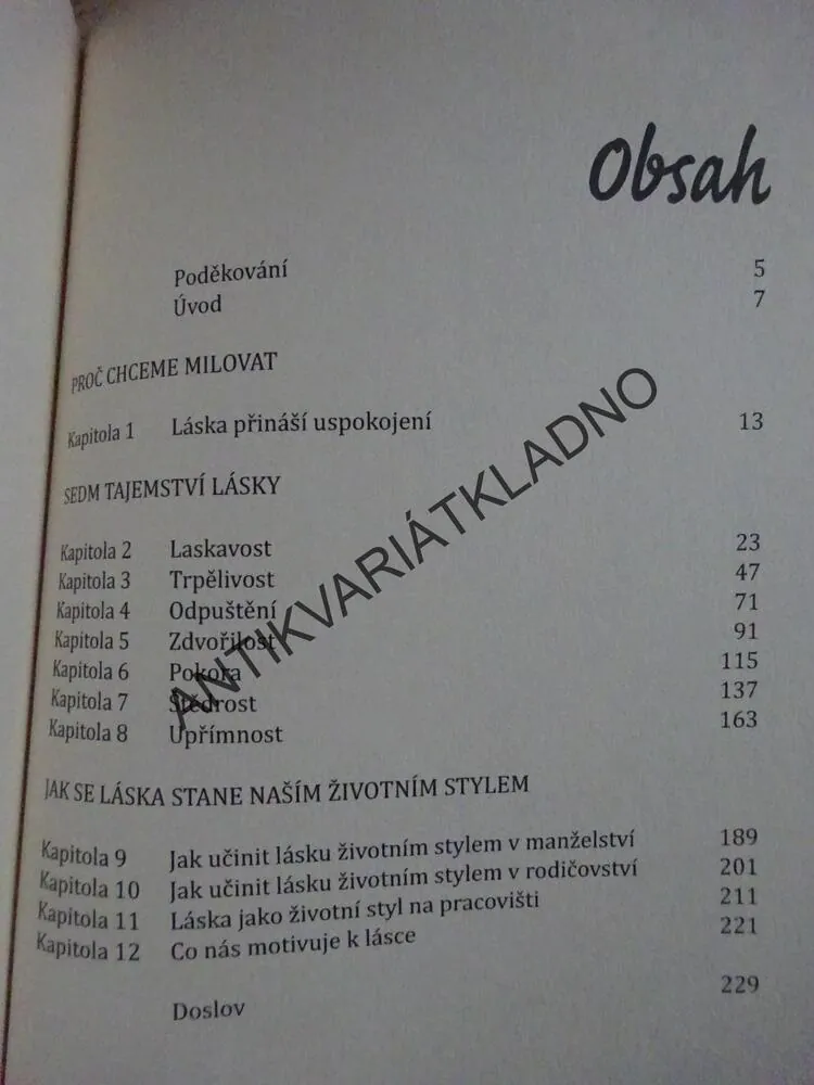 LÁSKA, GARY CHAPMAN, **an
