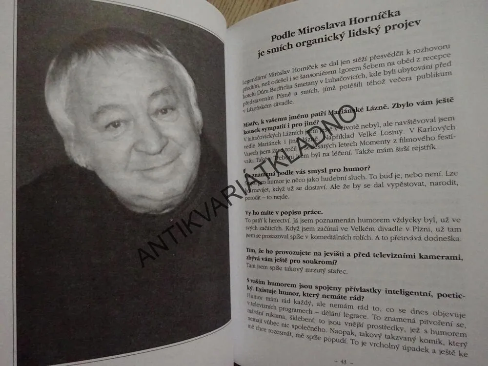 ROZHOVORY NA KOLONÁDĚ, MARTA KAZÁNKOVÁ, **an