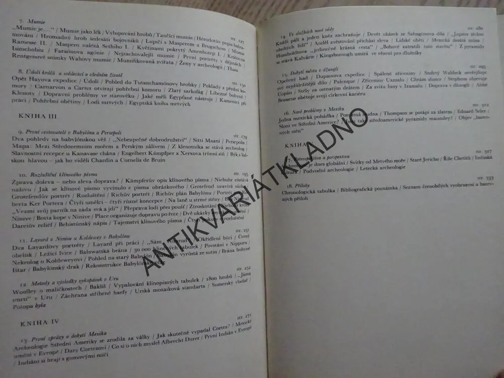 OŽIVENÁ MINULOST, C. W. CERAM, **an