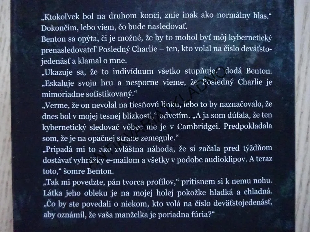 CHAOS, PATRICIA CORNWELLOVÁ, **an