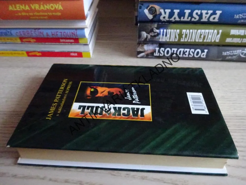 SBĚRATEL POLIBKŮ, JAMES PATTERSON, **an