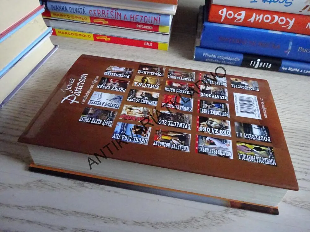 JEN PRO ZVANÉ, JAMES PATTERSON, **an