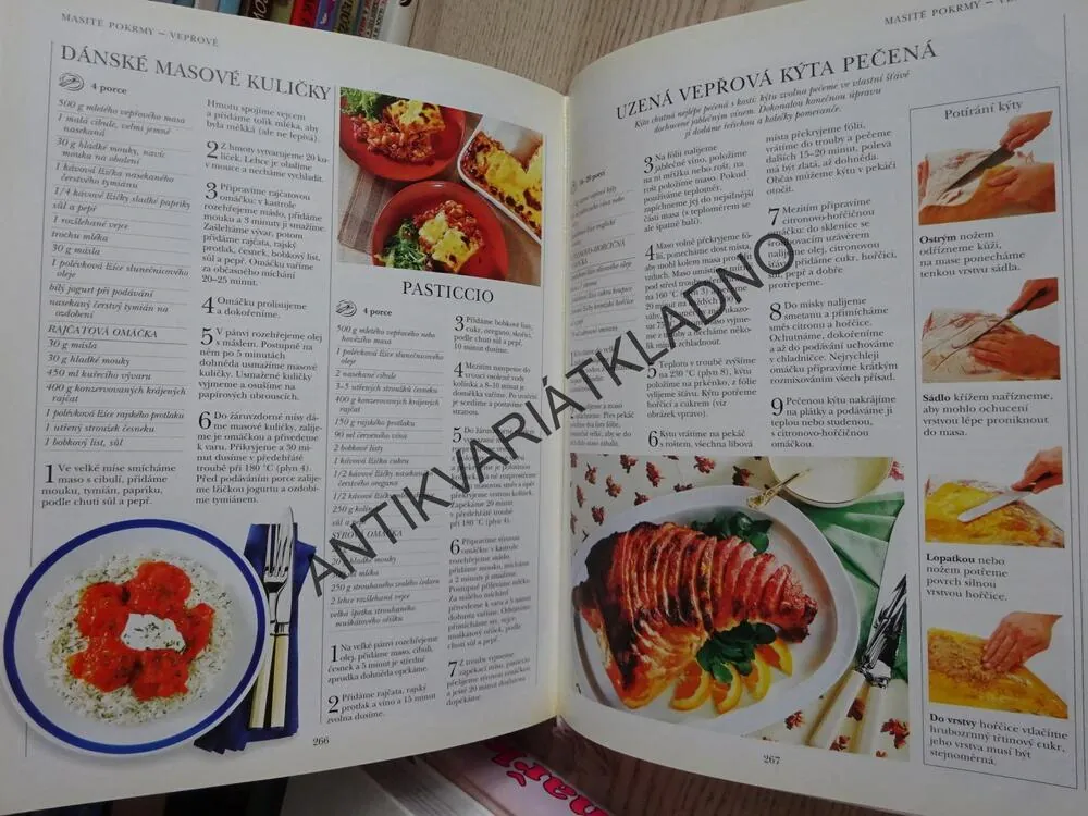 VELKÁ RODINNÁ KUCHAŘKA, MARY BERRY, **an