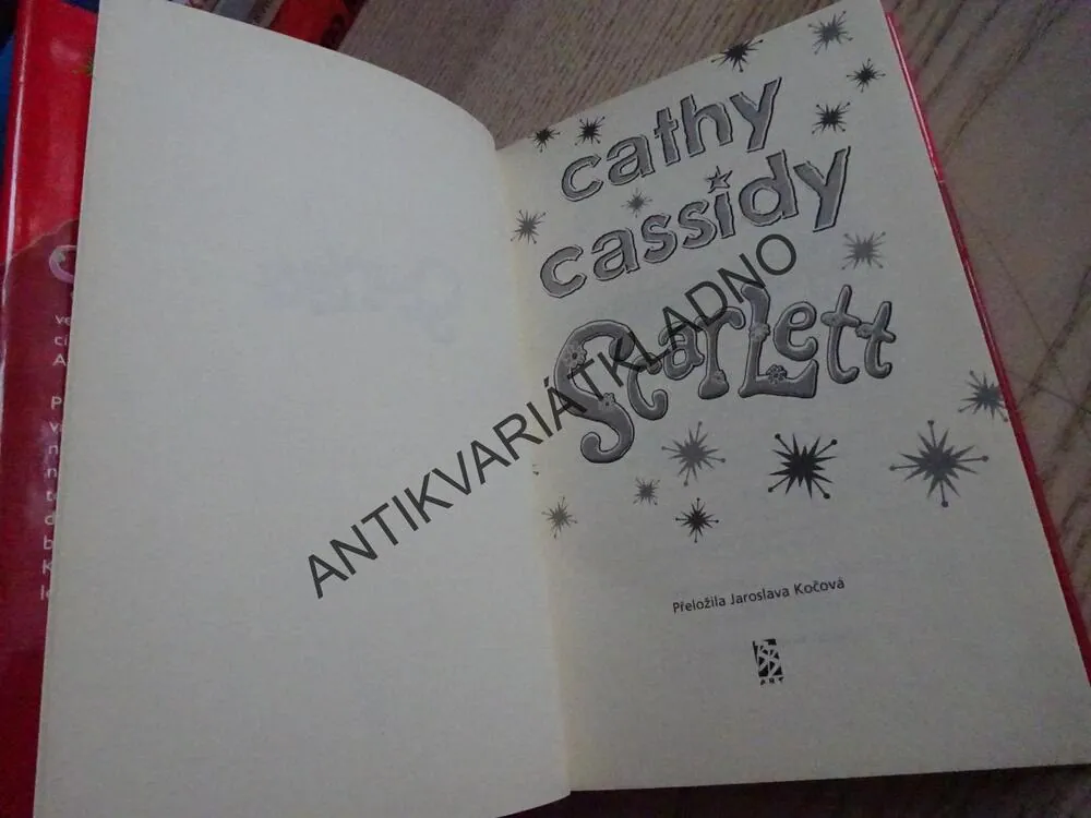 SCARLETT, CATHY CASSIDY, **an