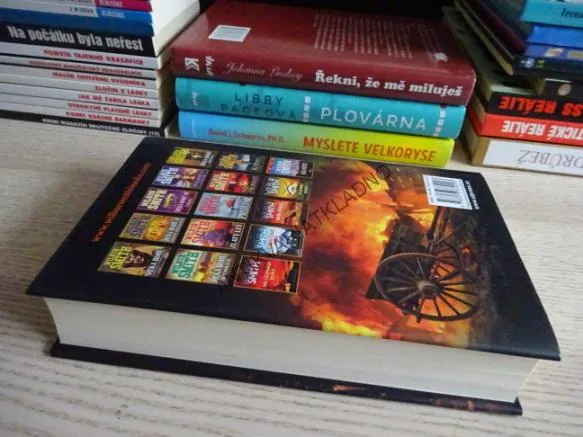 VOLÁNÍ HAVRANA, WILBUR SMITH, **an