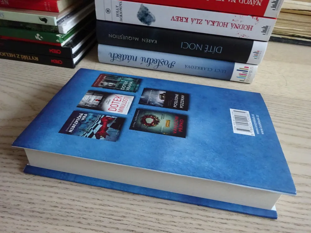 SRDCE Z LEDU, JITKA LUDVÍKOVÁ, **an