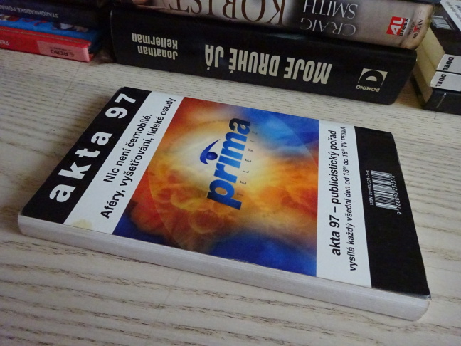AKTA, PŘIPADÁM SI JAKO LOUTKA, ŽIVOTNÍ PŘÍBĚH ZPĚVAČKY IVETY BARTOŠOVÉ, ALENA SOBOTKOVÁ, EDUARD SVÍTIVÝ, **an