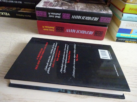 VRAŽDA NA OSTROVĚ CAMINO, JOHN GRISHAM, **an