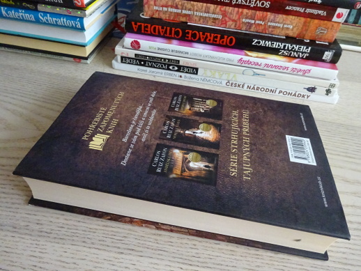 STÍN VĚTRU, CARLOS RUIZ ZAFÓN, **an