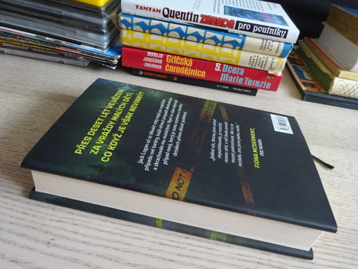KRÁLOVSTVÍ Z KOSTÍ, J. D. KIRK, **an