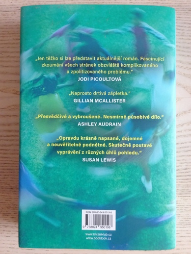 NEJLEPŠÍ KAMARÁDKY, EMILY EDWARDS, **an