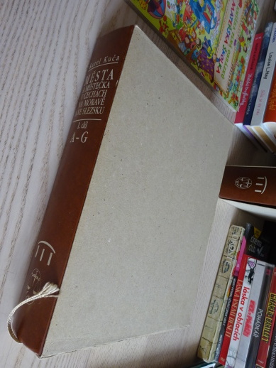 MĚSTA A MĚSTEČKA V ČECHÁCH, NA MORAVĚ A VE SLEZSKU, KAREL KUČA, **an