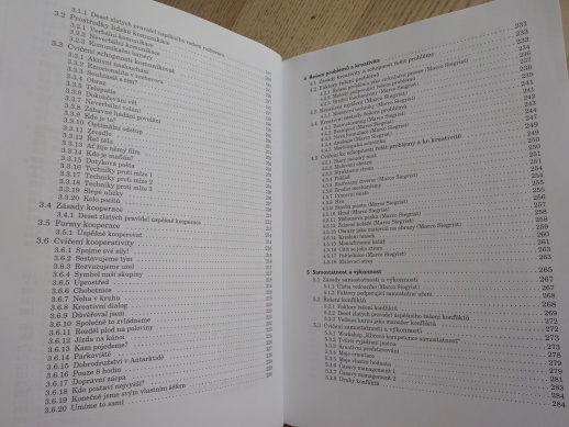 KLÍČOVÉ KOMPETENCE A JEJICH ROZVÍJENÍ, HORST BELZ, MARCO SIEGRIST, **an