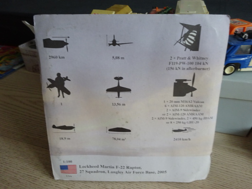 SBĚRATELSKÝ MODEL, STÍHACÍ LETOUN, AMERIKA, LOCKHEED MARTIN F-22 RAPTOR, 2005, 1:100