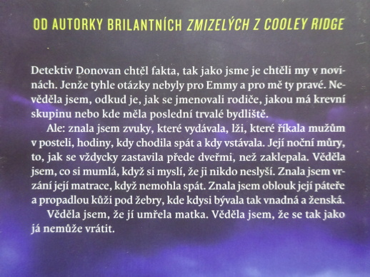 NAPROSTO CIZÍ, MEGAN MIRANDA, **an