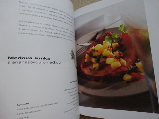 KUCHAŘKA PRO LABUŽNÍKY, VAŘÍME S REBEM, **an