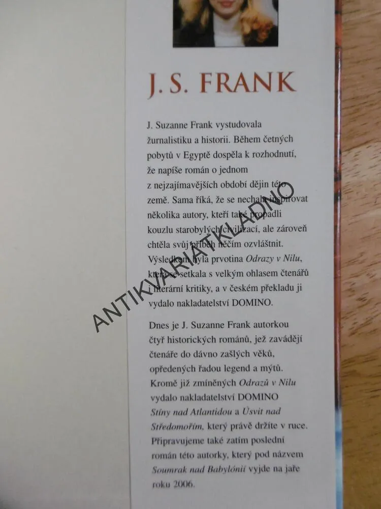 ÚSVIT NAD STŘEDOMOŘÍM, J.SUZANNE FRANK