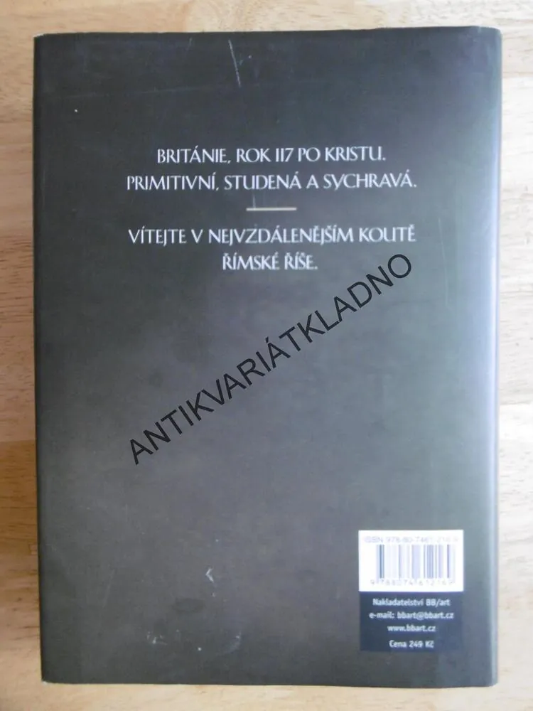 RUSO A MIZEJÍCÍ TANEČNICE, RUTH DOWNIE, **an