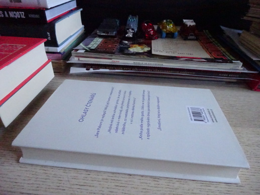 MED Z BODLÁČÍ, SARA PABORN, **an