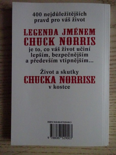 400 PRAVD O CHUCKU NORRISOVI, **an