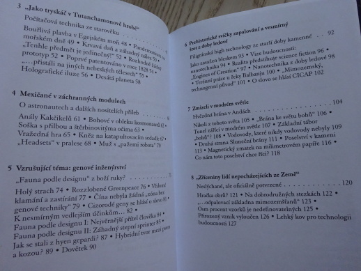 NE Z TOHOTO SVĚTA, HARTWIG HAUSDORF, **an