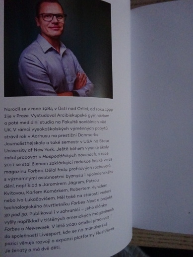 NÁPAD ZA MILIARDU, MICHAEL MAREŠ, **an