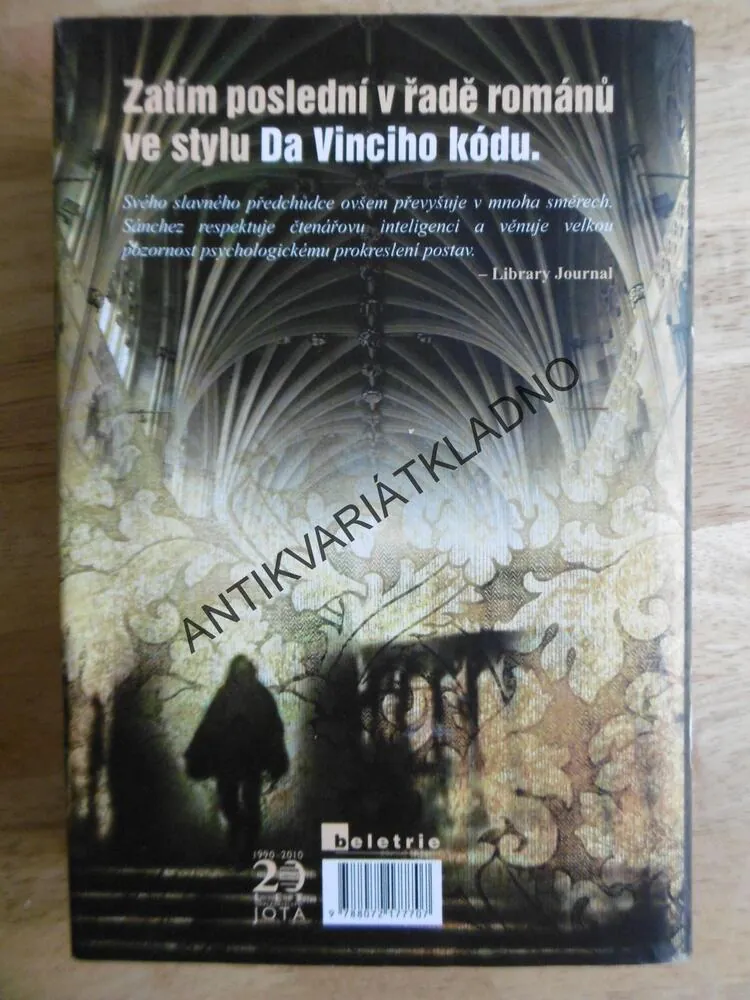 STAROŽITNÍK, VRAŽDA A TAJEMSTVÍ KABALY, JULIÁN SÁNCHEZ, **an