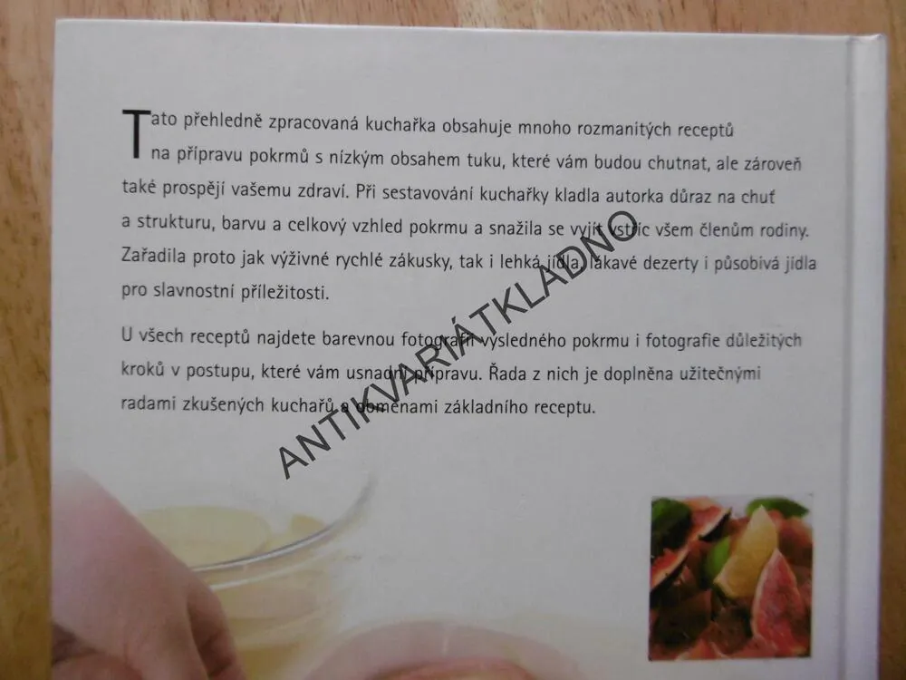 NÍZKOTUČNÉ POKRMY, 100 NEJLEPŠÍCH RECEPTŮ, **an
