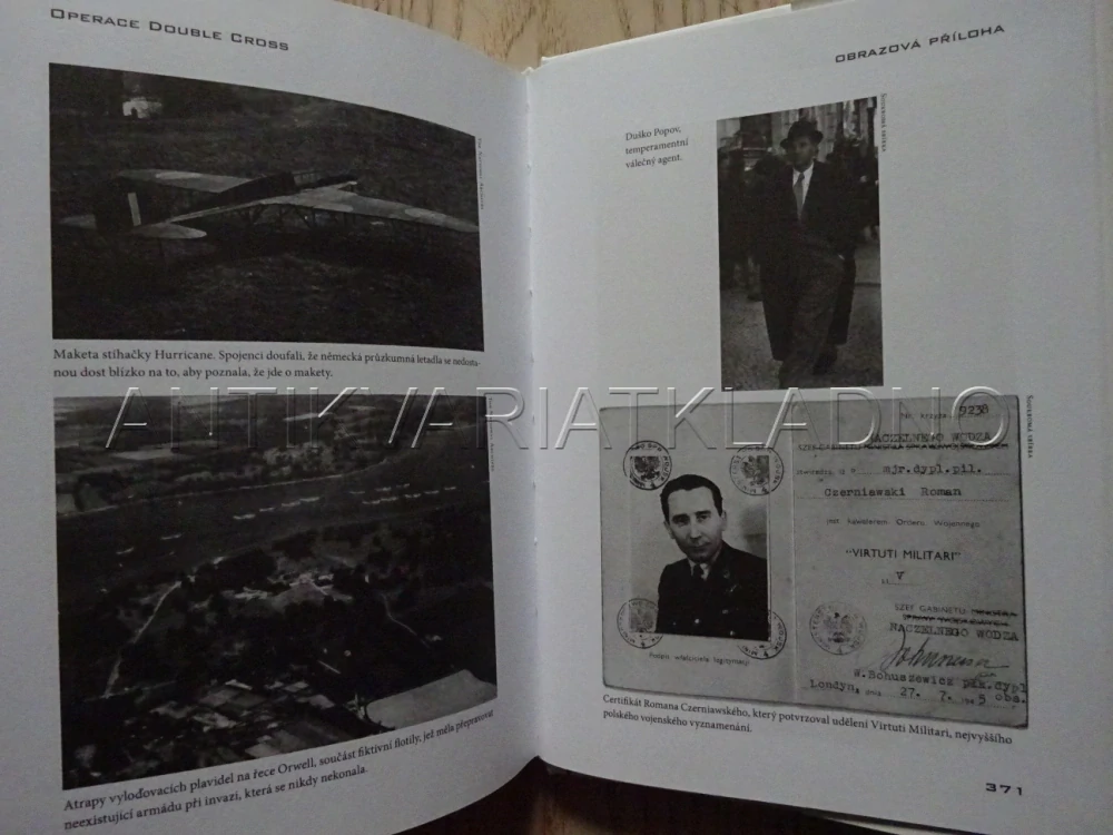 OPERACE DOUBLE CROSS, BEN MACINTYRE, **an
