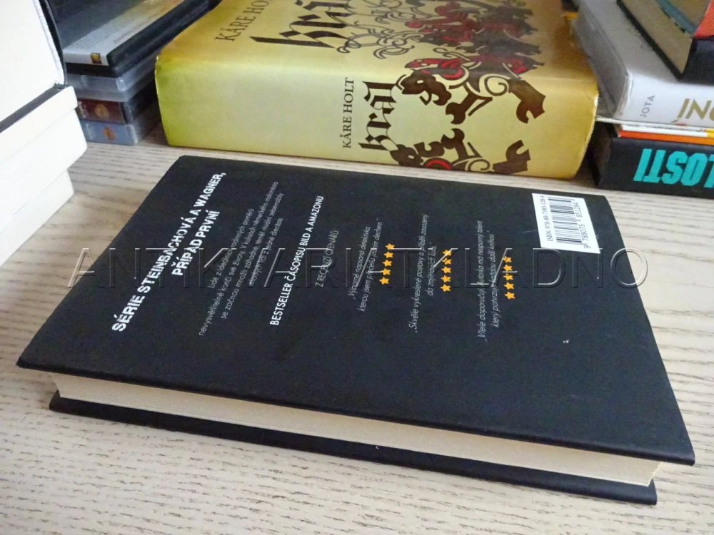 RÁJ MRTVÝCH DĚTÍ, ROXANN HILL, **an