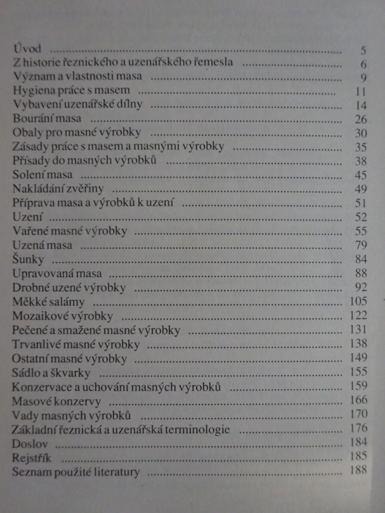 VAŘÍME A UDÍME DOMA, **an