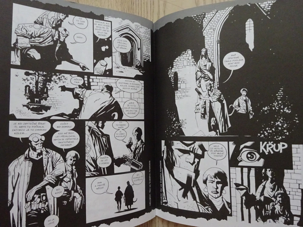KOMIKS CREW, 6/97, SLÁINE, HELLBOY, BURTON A CYB, JOHNNY NEMO