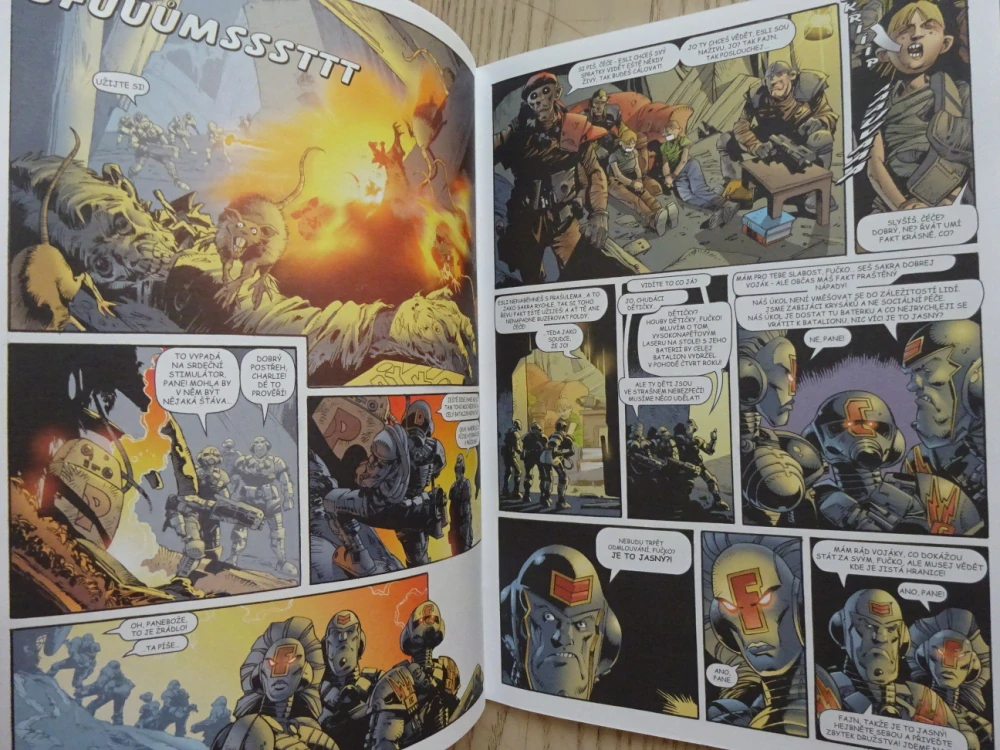 KOMIKS CREW, 20/2002, HANS, JUDGE DREDD, FUTURE SHOCK, JASNĚ, ŽE JSEM...