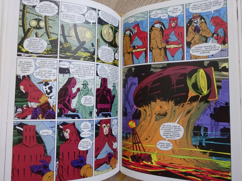 WATCHMEN, STRÁŽCI, ALAN MOORE, DAVE GIBBONS, **an