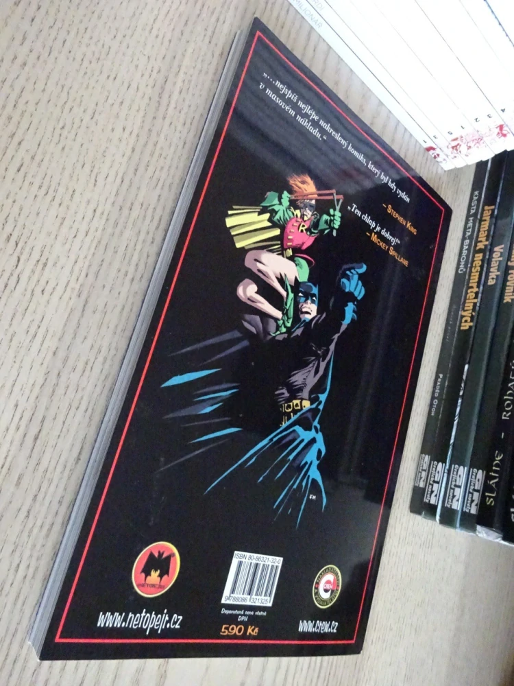 BATMAN, NÁVRAT TEMNÉHO RYTÍŘE, FRANK MILLER, **an