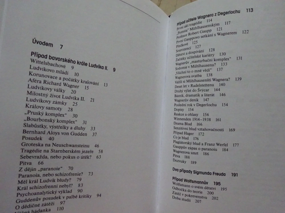 VELKÉ PSYCHIATRICKÉ PŘÍPADY, JAROSLAV VACEK, **an