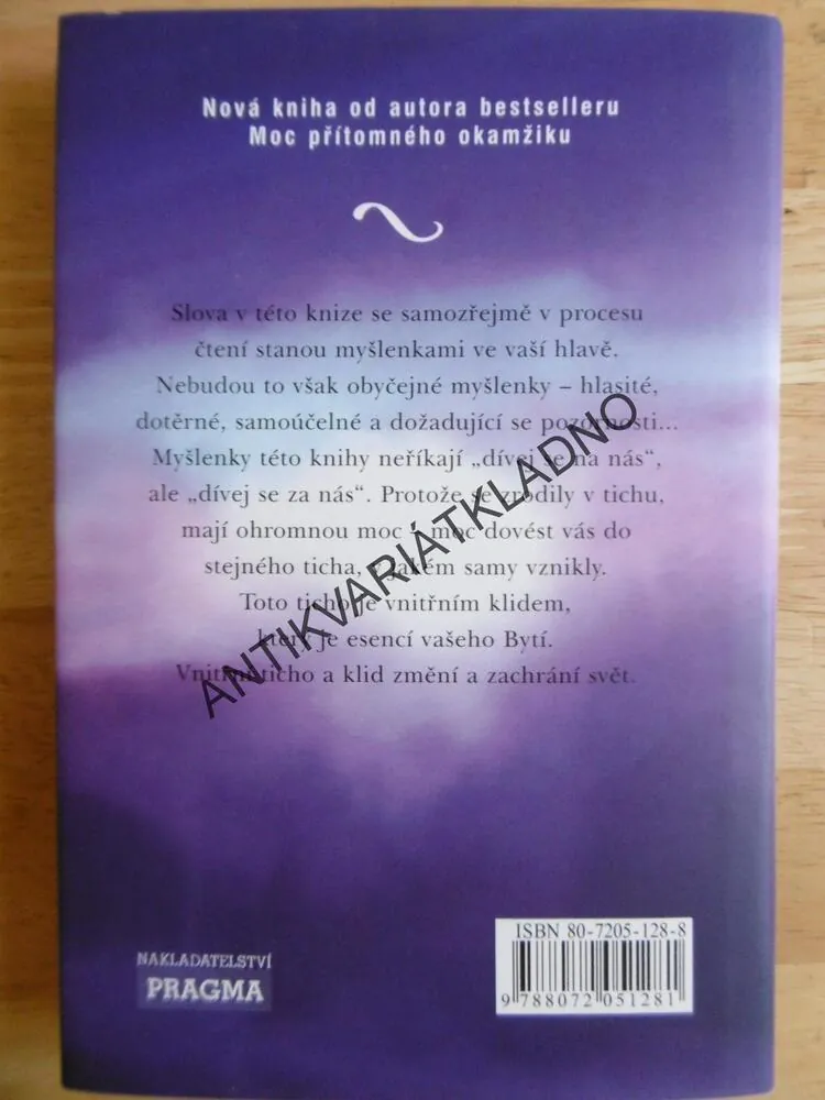TICHO PROMLOUVÁ, ECKHART TOLLE