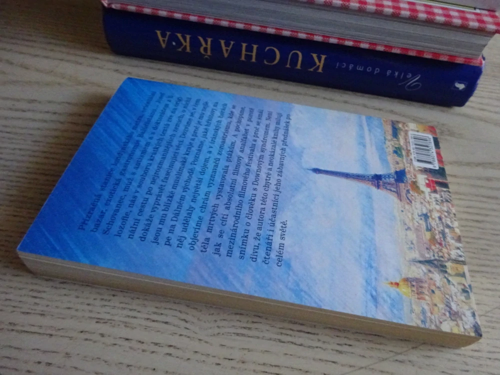 VÍTEJTE V AUTISTÁNU, JOSEF SCHOVANEC, **an