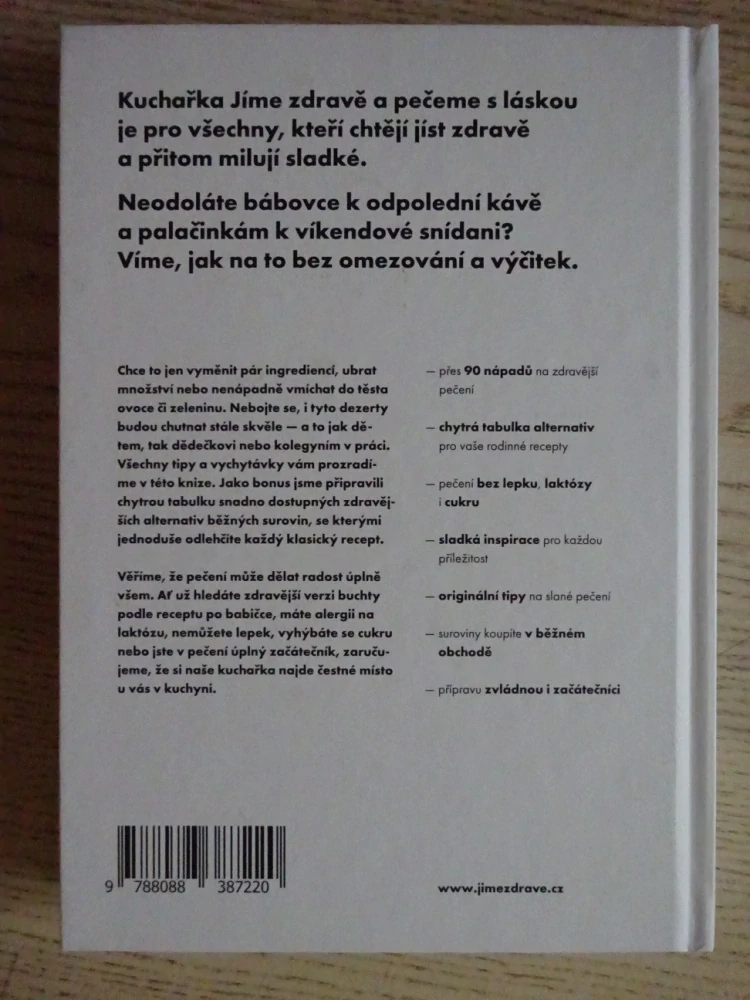 JÍME ZDRAVĚ A PEČEME S LÁSKOU, **an