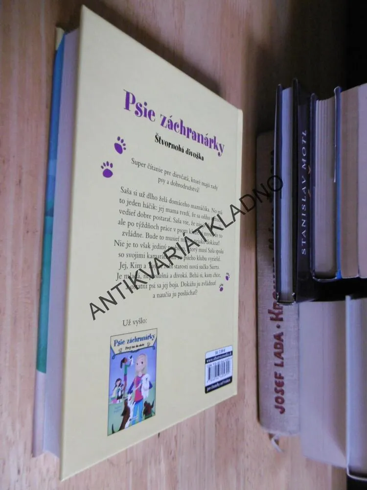 PSIE ZÁCHRANÁRKY, ŠTVORNOHÁ DIVOŠKA, SLOVENSKY, DAPHNE MAPLEOVÁ