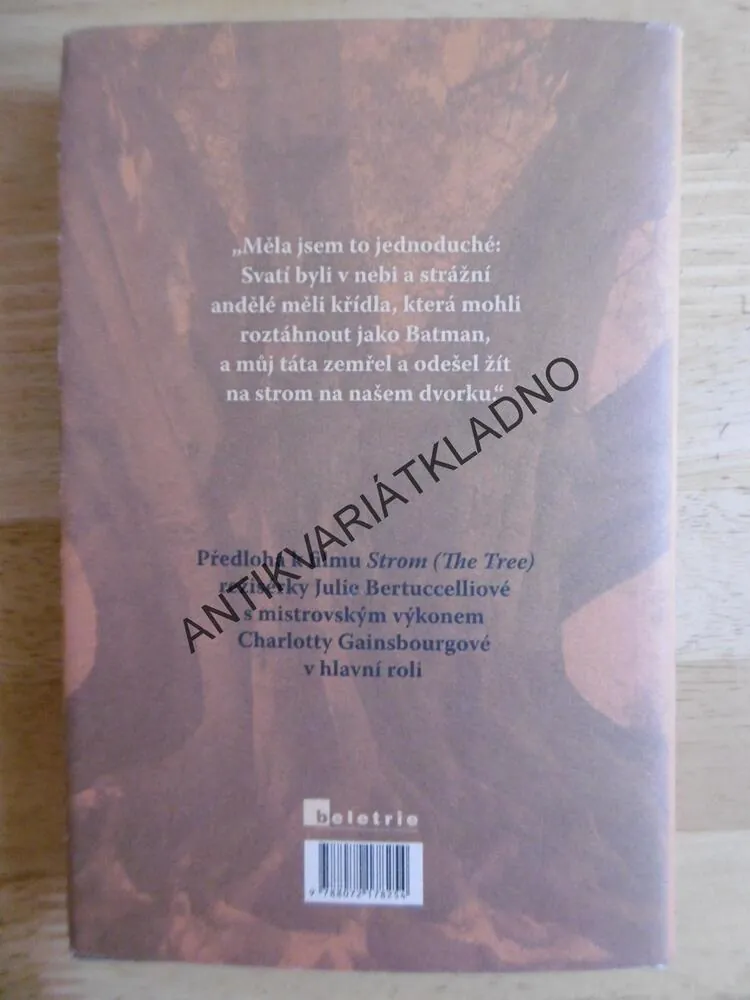 STROM, V KORUNĚ NADĚJE, V KOŘENECH SMUTEK, JUDY PASCOE