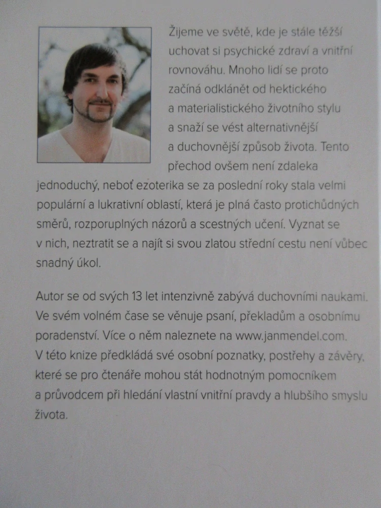 CESTA VEN ZE ŠÍLENÉHO SVĚTA, JAN MENDĚL, **an