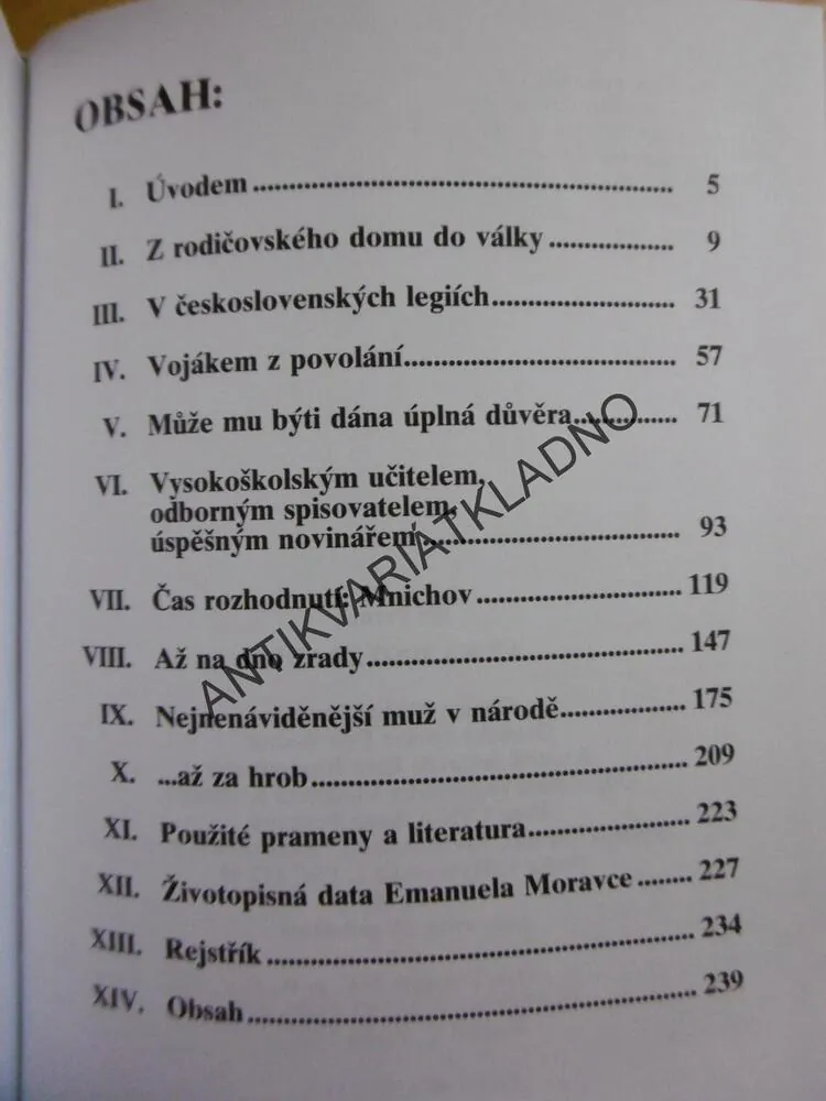 AŽ NA DNO ZRADY, EMANUEL MORAVEC, JIŘÍ PERNES