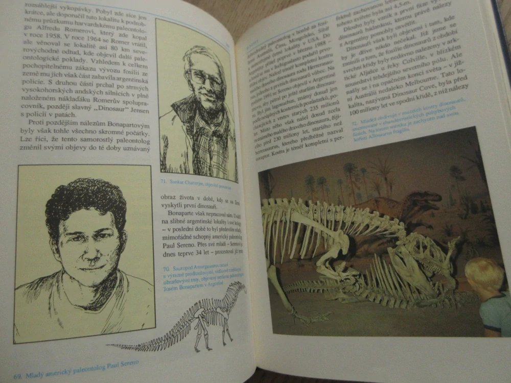 ZÁHADA DINOSAURŮ, JAROSLAV MAREŠ, **an
